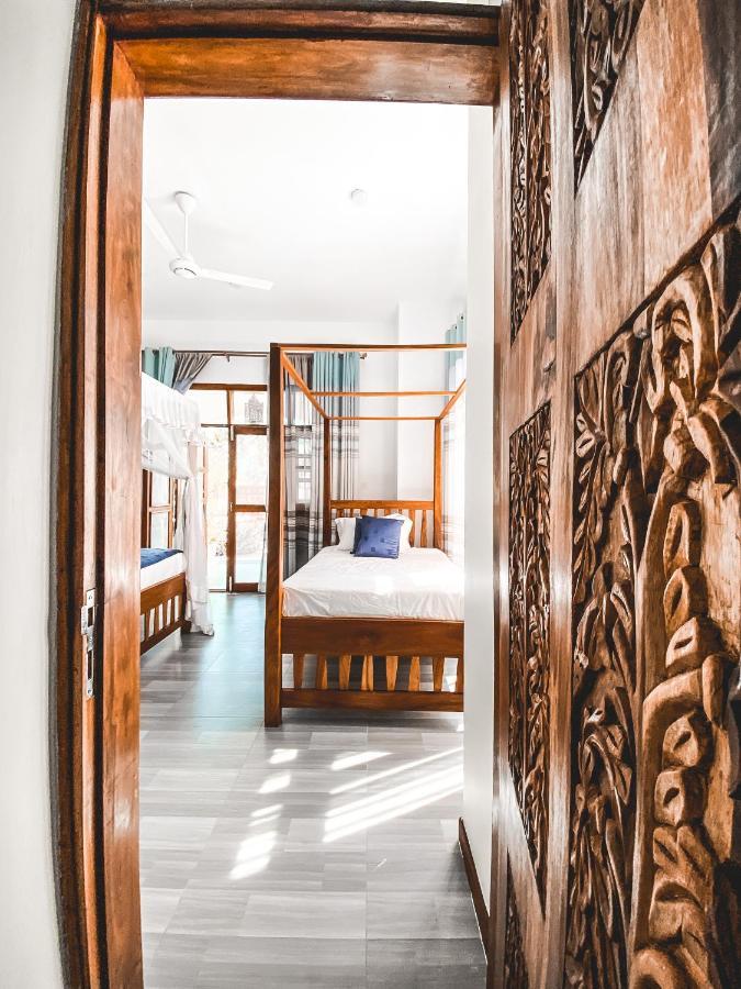 The Golden Blue Luxury Hotel Bwejuu Zewnętrze zdjęcie