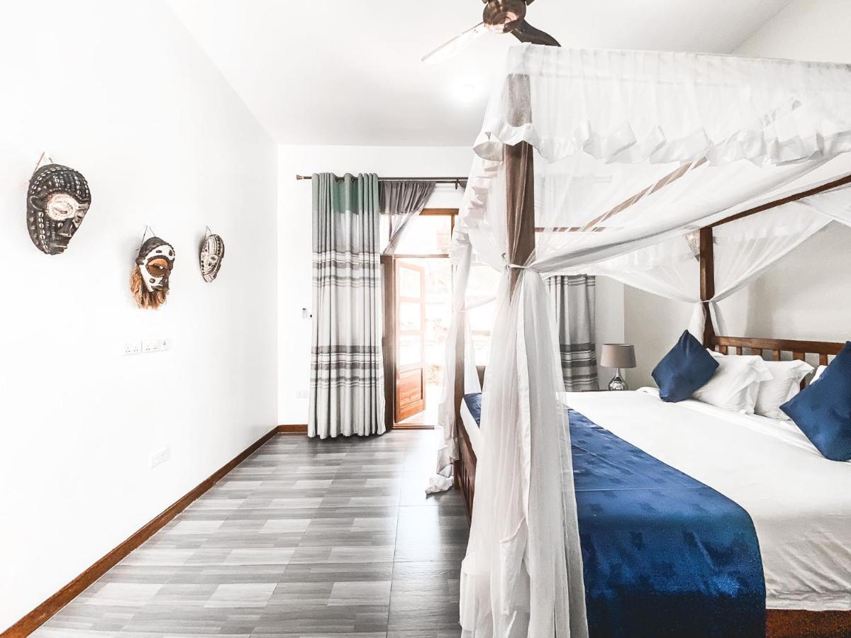 The Golden Blue Luxury Hotel Bwejuu Zewnętrze zdjęcie